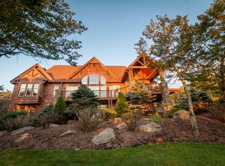 404 Oz Rd, Banner Elk, NC 28604