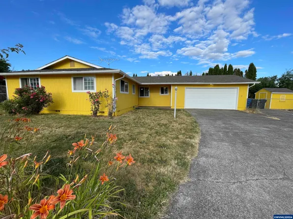 3398 Four Seasons Ct NE, Salem, OR 97305