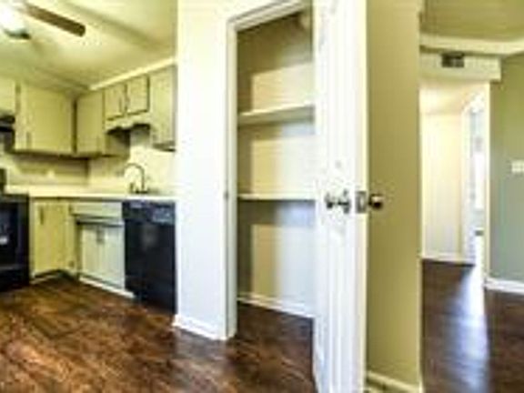 4th image of 235 Ables Way #237-27