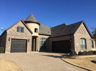 700 Stevens Ct, Mansfield, TX 76063