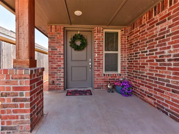 4804 Crystal Hill Dr, Oklahoma City, OK 73179