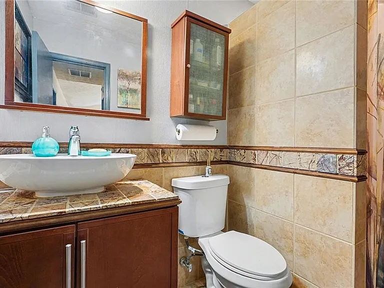 8671 Twin Oaks Dr — Photo 22