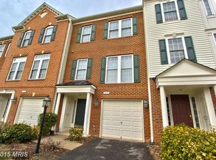 12731 Heron Ridge Dr, Fairfax, VA 22030
