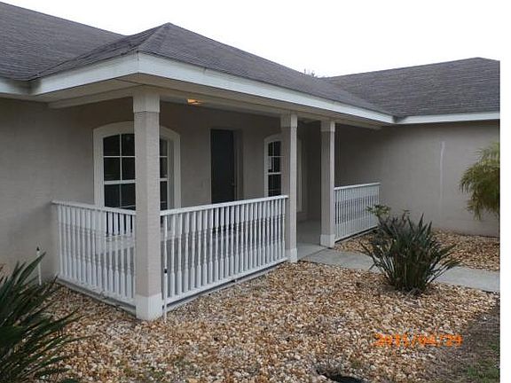 2nd image of 1763 Presidio Dr