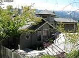 39 Via Hermosa, Orinda, CA 94563