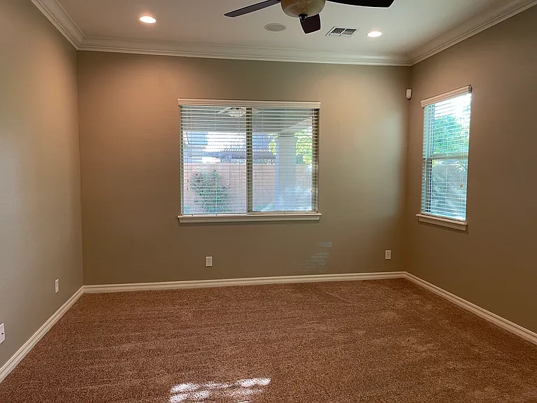 2543 E Penedes Dr — Photo 20