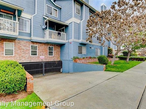 2nd image of 4580 Ohio St Unit 24