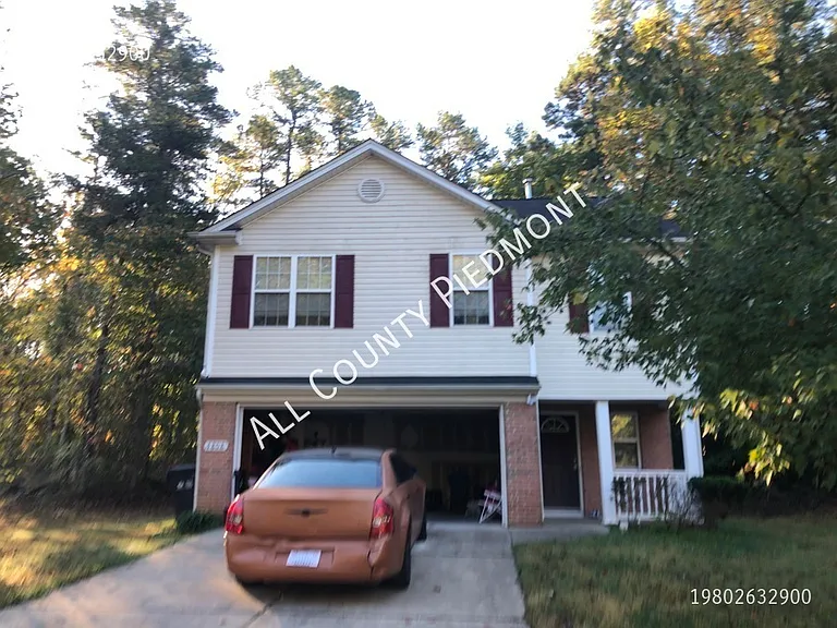4808 Delprado Cir — Photo 12