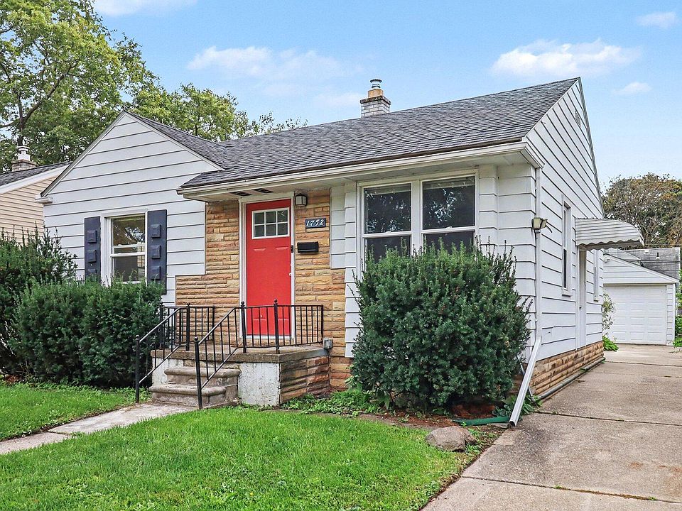1752 E Milton Ave, photo 2