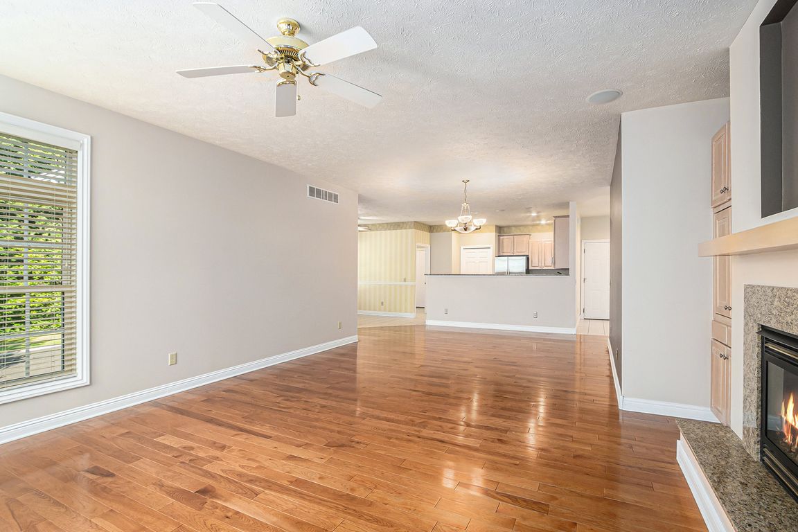 next background image