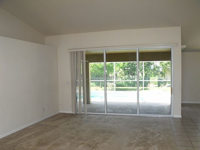 2nd image of 123 SW 21st Ter