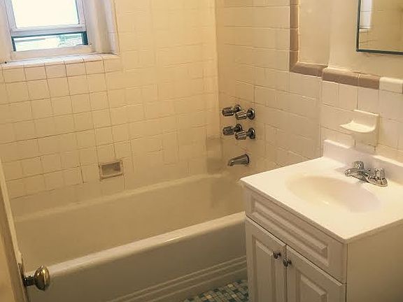 4th image of 100 Winthrop St APT 5E