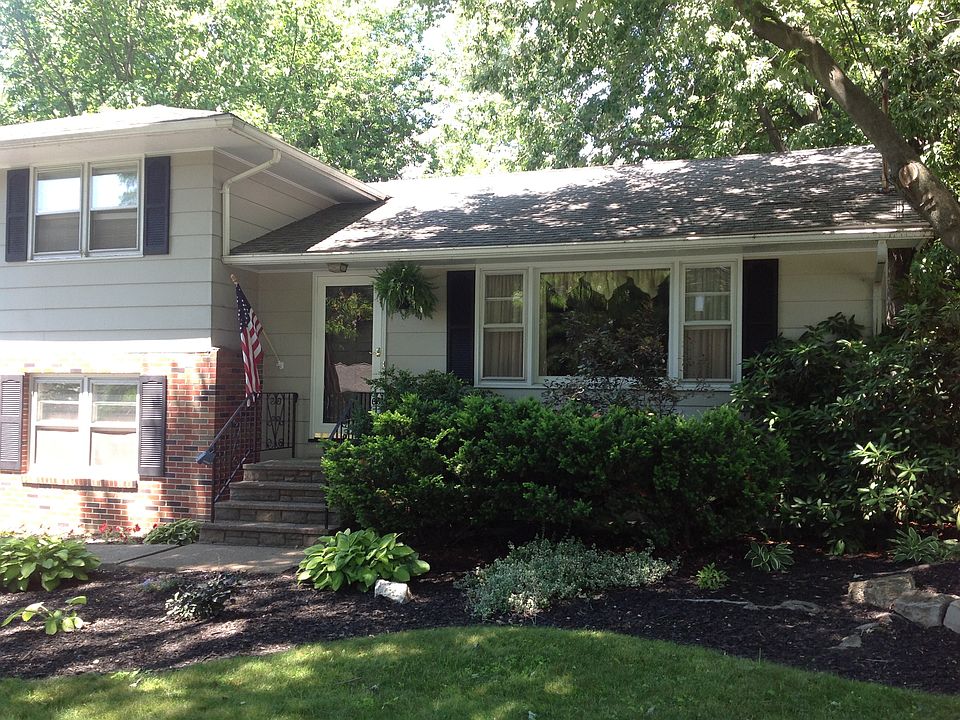 1st image of 25 Drummond St