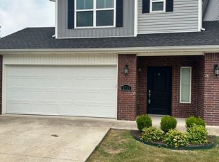 2733 W Kilimanjaro Way, Rogers, AR 72758