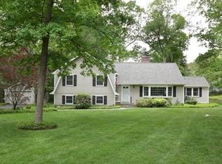 5 Wayland Hills Rd, Wayland, MA 01778