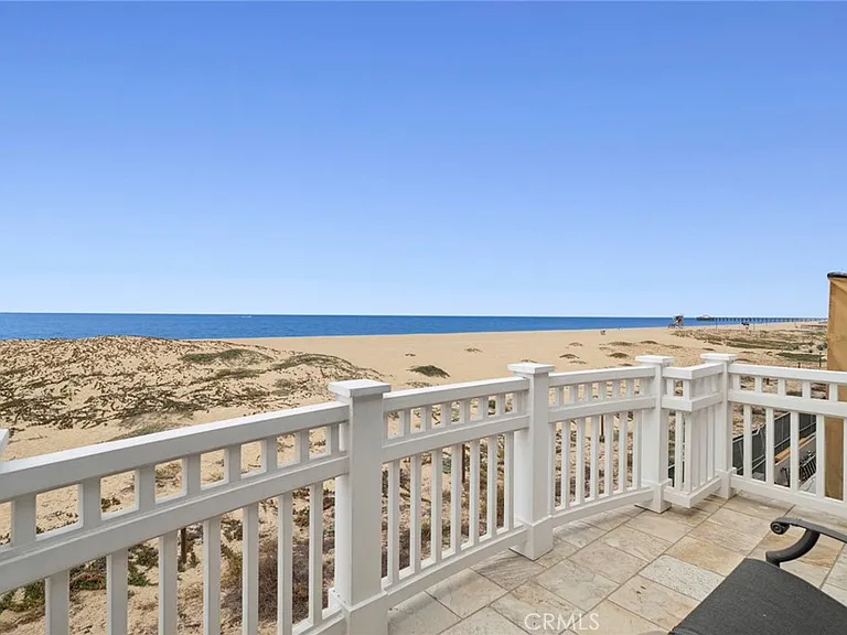 1550 E Oceanfront — Photo 28