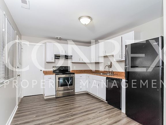 3rd image of 308 Brookforest Dr