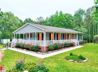 833 Duncan Creek Church Rd, Laurens, SC 29360