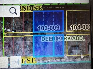W 1st St, Saint Elmo, IL 62458