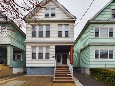 169 W 9th St, Bayonne, NJ, 07002