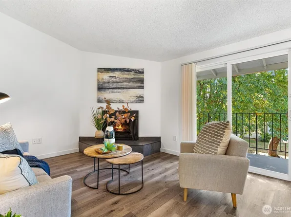 1840 Central Place S #B10, Kent, WA 98030