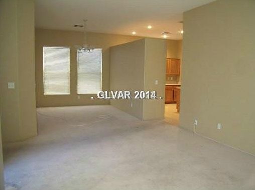 2nd image of 104 Woolman Rink Ave