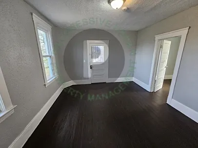 8023 Kosciuszko Ave #4 — Photo 9