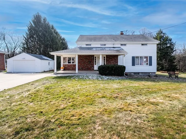 2515 McCollum Rd, Youngstown, OH 44509