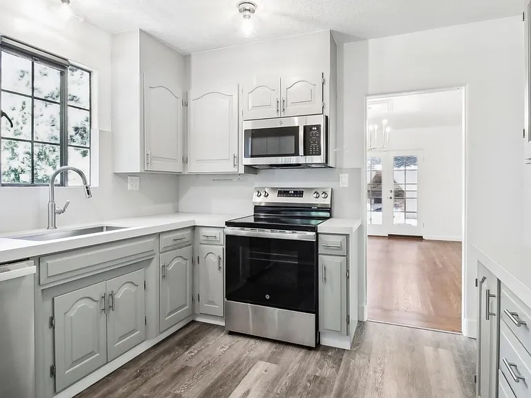 1040 Creek Dr — Photo 30