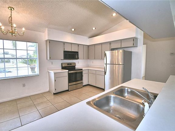 5th image of 5816 Loma Vista Dr W