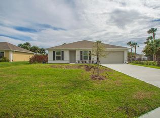 450 Kendall Avenue, Sebastian, FL 32958