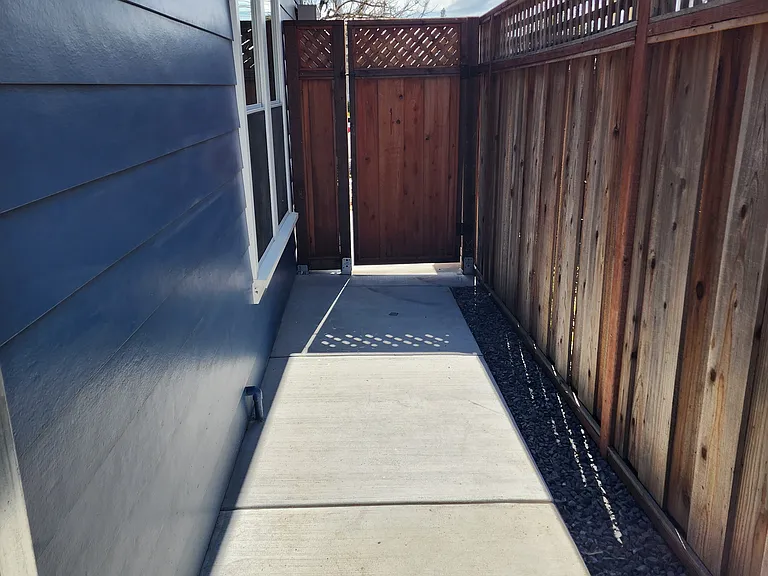 3422 Santiago Dr — Photo 5