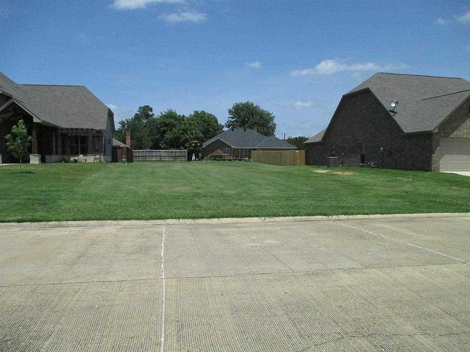 1st image of 3204 Wyatt Ln