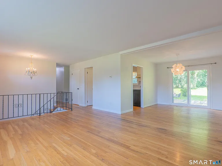 45 Riverside Rd — Photo 6
