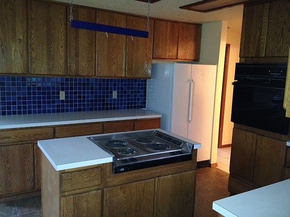 5th image of 5513 SE 64th Ct