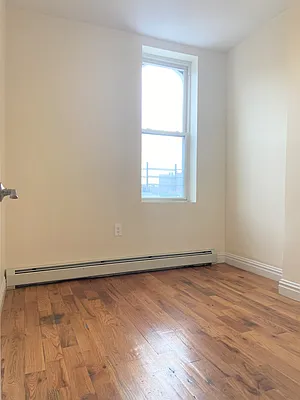 Rented by Gavco Realty Group Inc | media 36