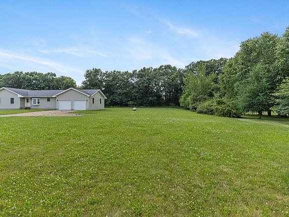 3rd image of 1914 Anita Ln