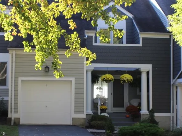 5 Grist Ml, Sparta, NJ 07871