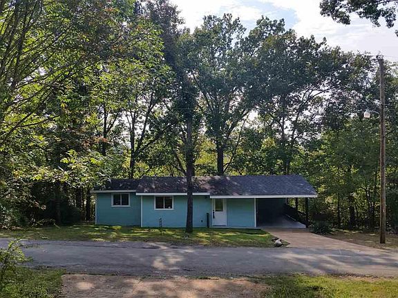 3rd image of 14 Arrowhead Dr