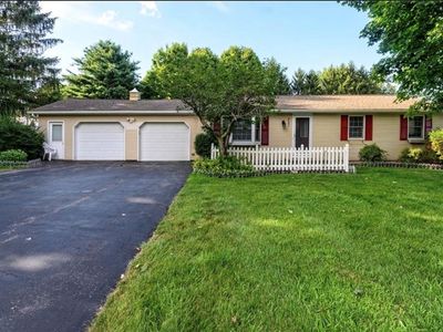 2351 Morrison Dr, Palmyra, NY, 14522