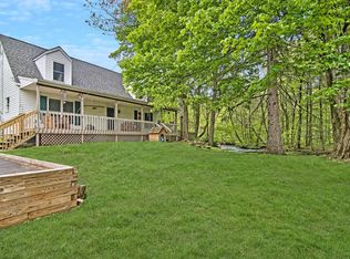 2112 Gap View Dr, East Stroudsburg, PA 18301