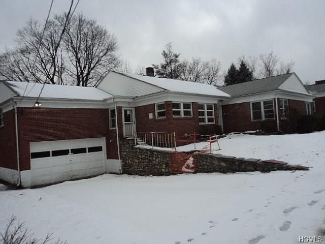 1st image of 8 Courtland Pl