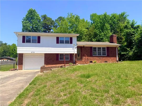 2704 Stokes Ferry Rd, Salisbury, NC 28146