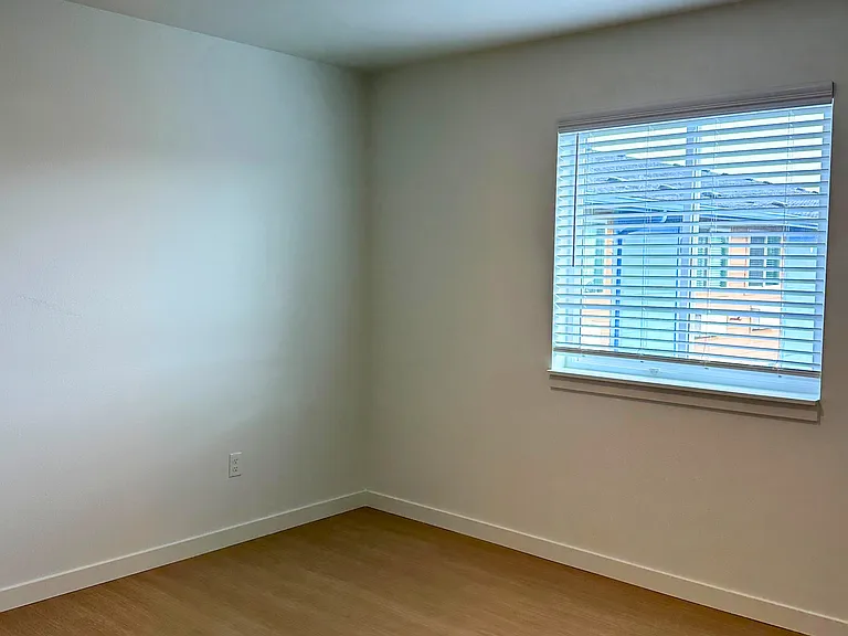 River Run Apartments — Photo 36