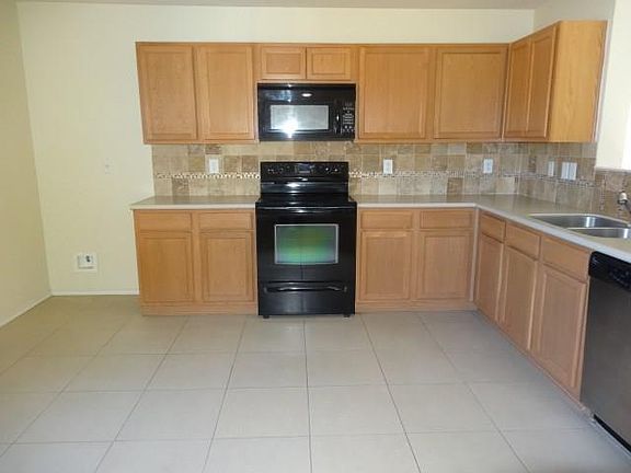 3rd image of 1708 White Rock Ct