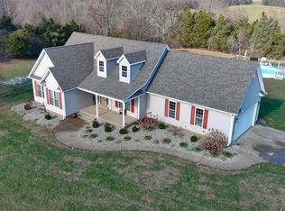 1122 Dangerfield Rd, Hodgenville, KY 42748