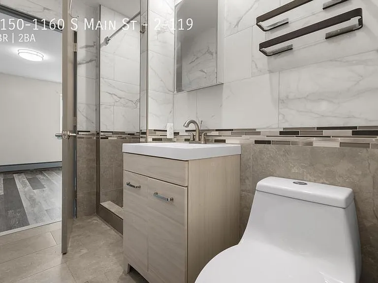 1150-1160 S Main St #2-119 — Photo 32