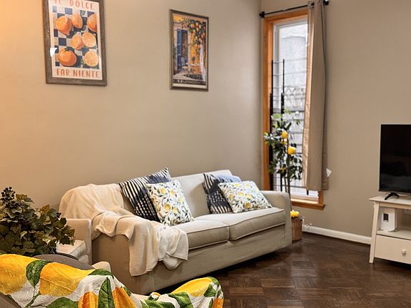 2nd image of 2732 Guilford Ave #202