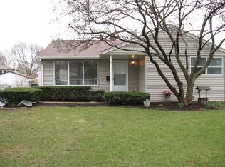 3706 Oriole Ln, Rolling Meadows, IL 60008