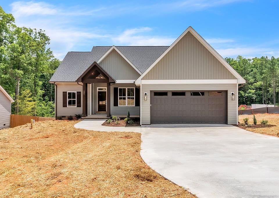 1st image of 206 Coker Rd